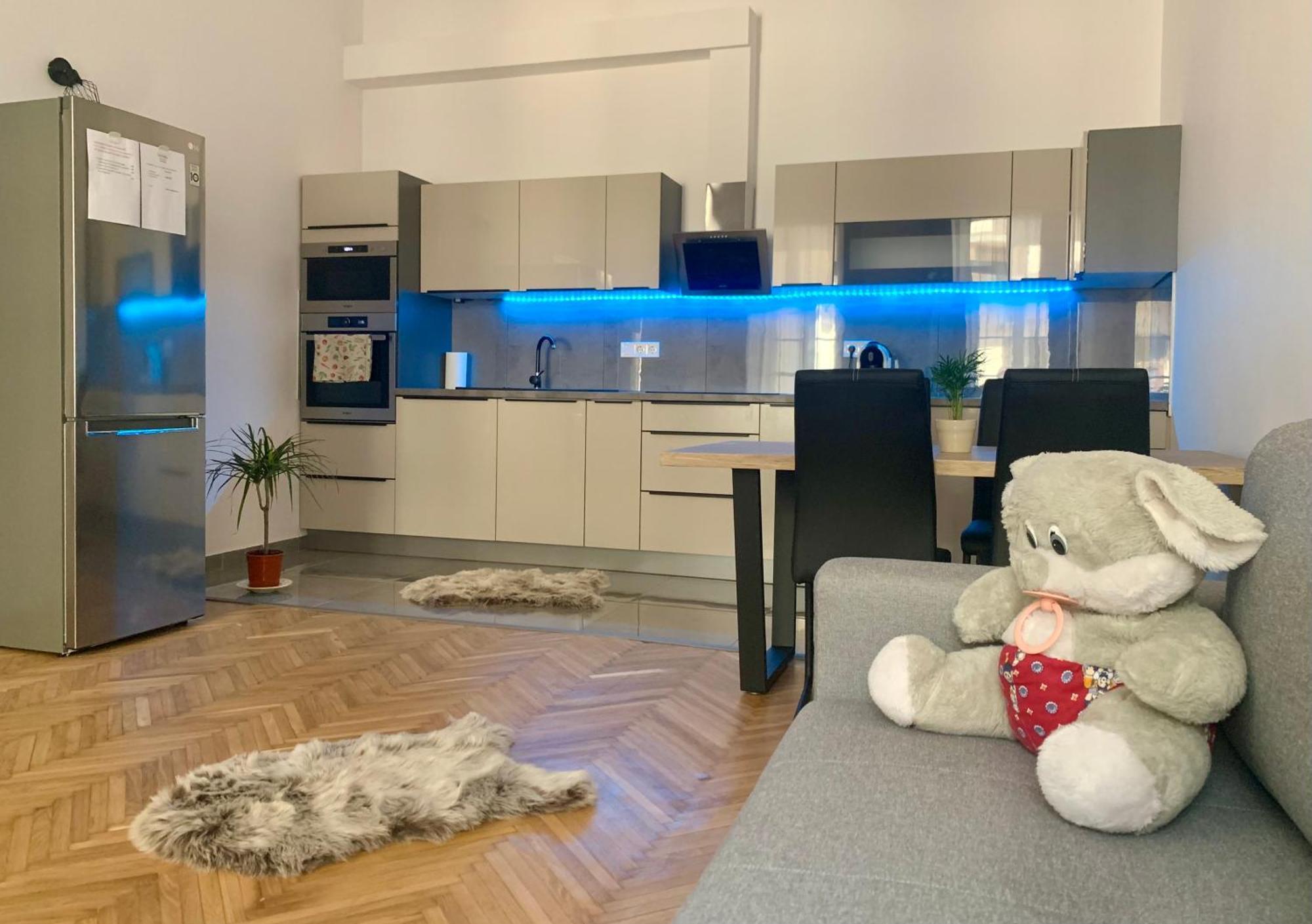 Jasmine'S Residence 布达佩斯 外观 照片